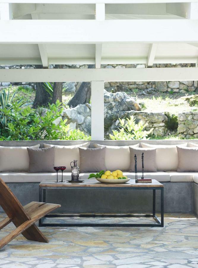 Villa Ioli- Beachfront Luxury Residence Igoumenítsa Extérieur photo